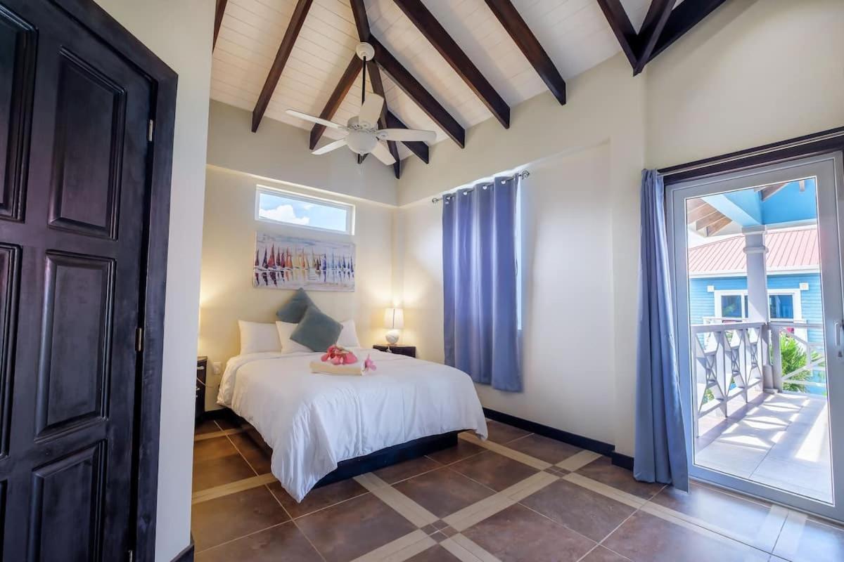 Brisa Oceano Resort Placencia Bagian luar foto