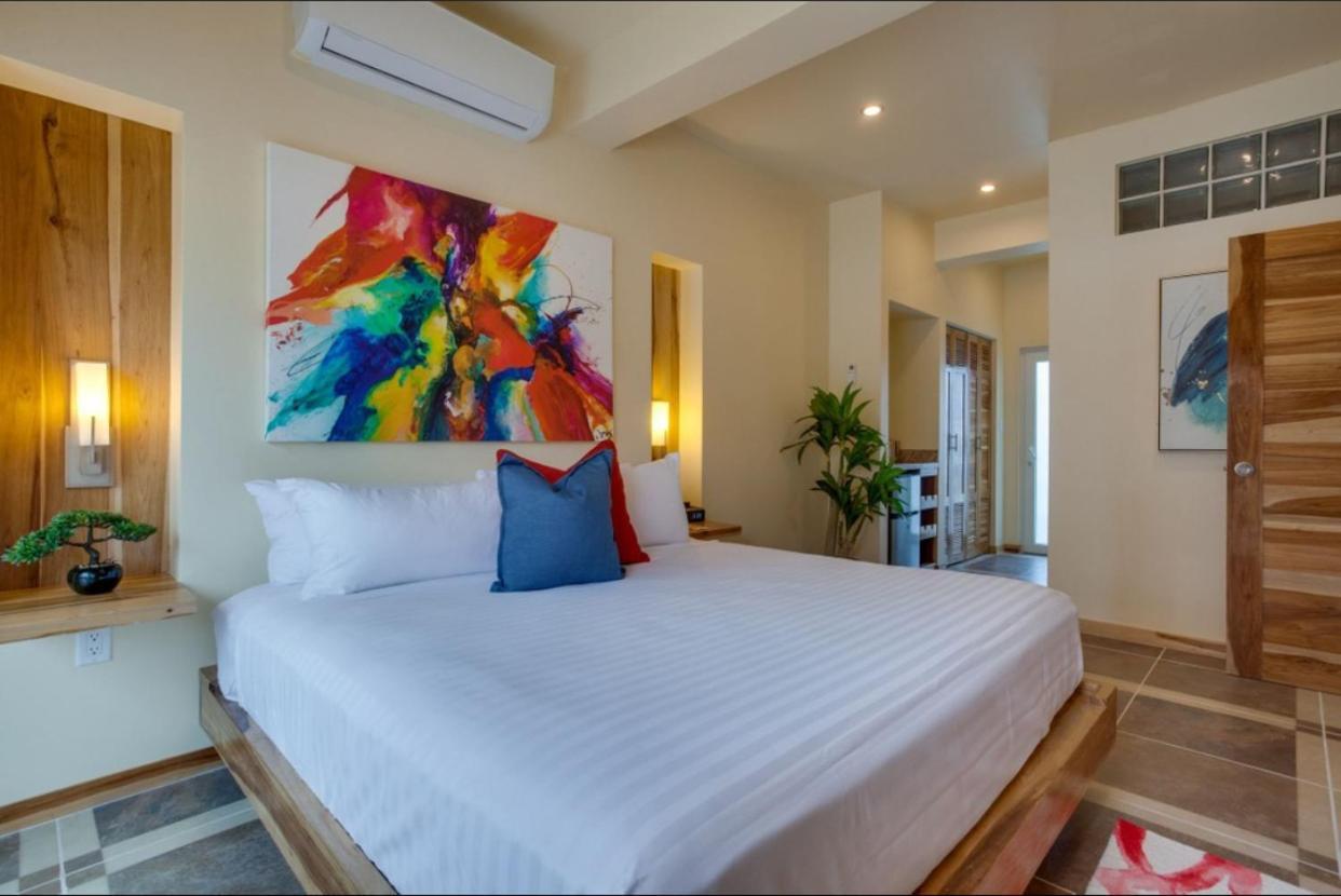 Brisa Oceano Resort Placencia Bagian luar foto