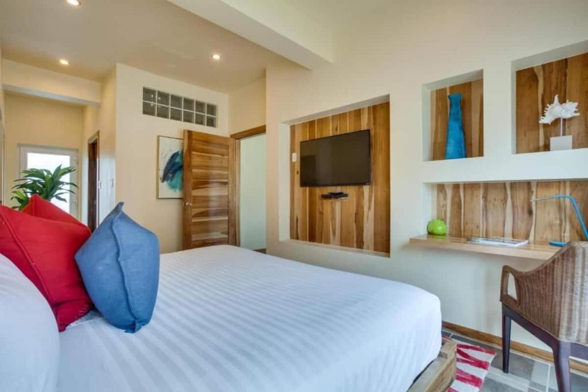 Brisa Oceano Resort Placencia Bagian luar foto
